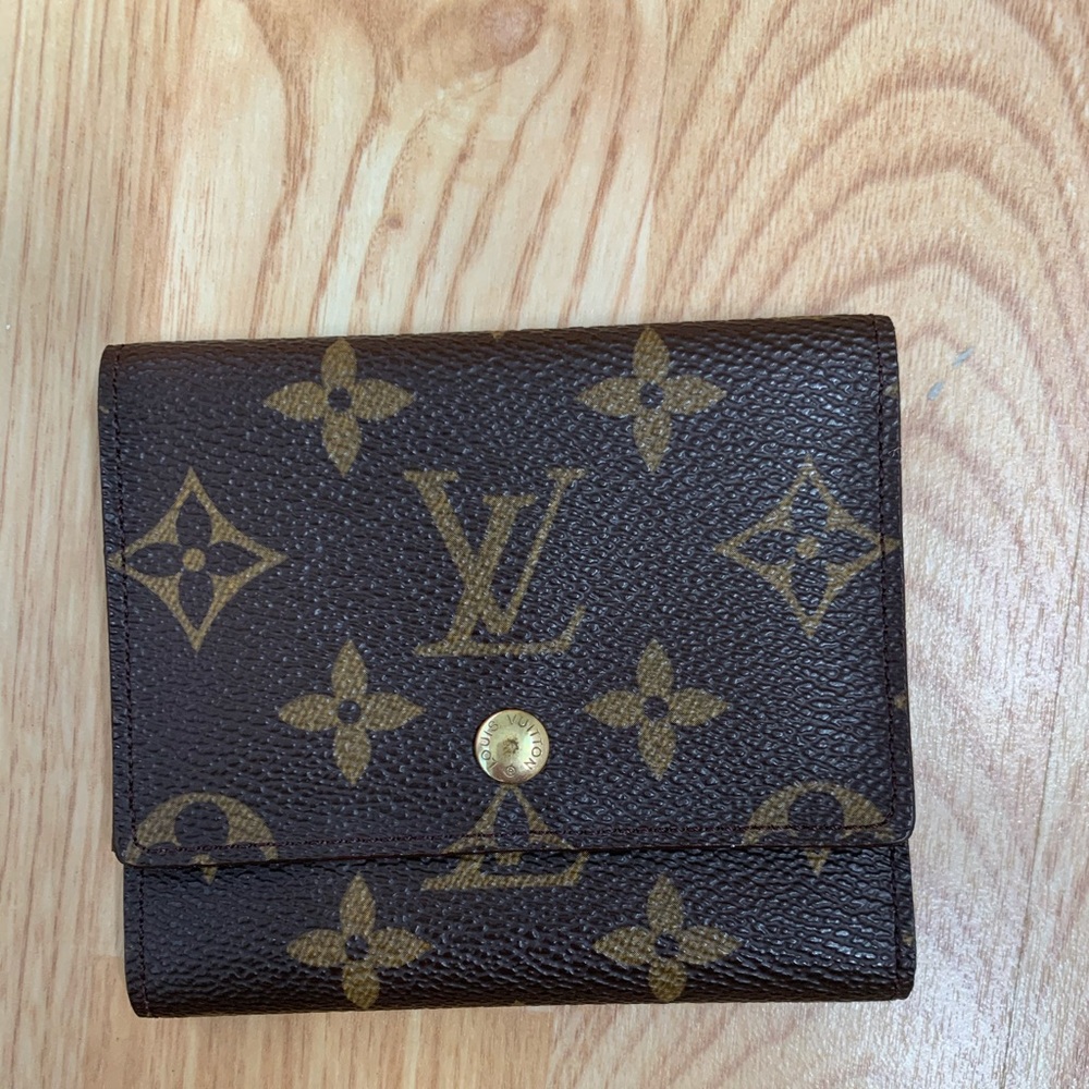 LOUIS VUITTON Trifold Card Holder